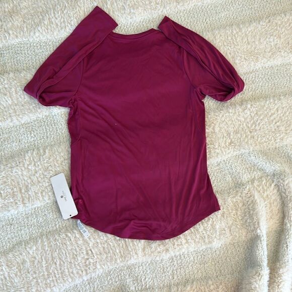 CRZ Yoga Rash Guard long sleeve Ted shirt, Color is Magenta Purple, Small, NWT - Picture 5 of 8